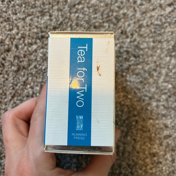 Tea for Two Box with mini tea set - Picture 2 of 8